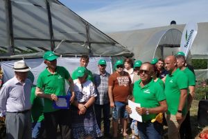 Legumicultorul Vasile Mătrăşoaie, premiat de una dintre cele mai mari companii de seminţe ...