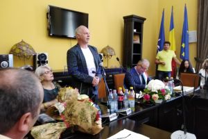 FOTO& VIDEO Vlad Ivanov, cel mai în vogă actor român, a primit titlul de Cetăţean de onoare al municipiului Botoşani: Sunt mândru că sunt botoşănean şi asta simt în fiecare clipă
