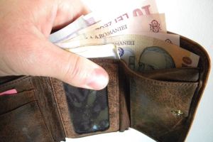 Bacşişul devine LEGAL: Reguli fiscale şi contabile stabilite de Ministerul Finanţelor