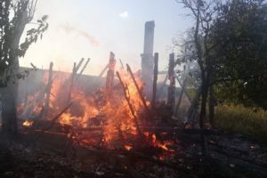 FOTO: Incendiu în Dâmbu