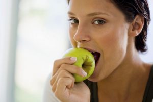 Miracolul numit flavonoide! Fructul magic pe care trebuie să-l consumaţi zilnic pentru o inimă sănătoasă, explicaţiile cercetătorilor