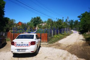 Tânăra care şi-a ucis copilul nou-născut refuză să comunice cu anchetatorii. Ce măsuri au fost luate faţă de ea!