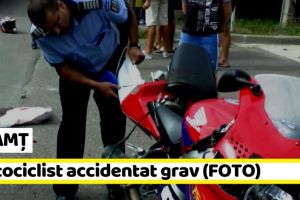 NEAMȚ: Motociclist rănit grav după ce a fost acroşat de braţul de calare a unei autoutilitare (FOTO)