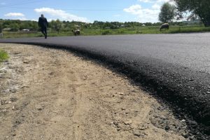 Investiţie de 5,2 milioane de lei pentru modernizarea unui drum într-o comună din Botoşani