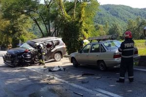 Șofer băut a provocat un accident pe Valea Oltului