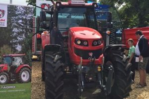 FOTO: Tractorul Tagro, prezentat la Farmer Expo (Ungaria)