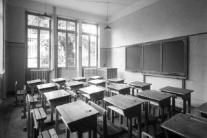 Oradea ieri, Oradea azi: Liceul „Onisifor Ghibu”, viitor Colegiu, are în spate o istorie de două secole