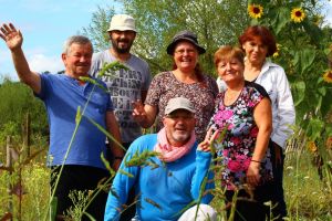 Grădina comunitară urbană de la Liceul Tehnologic Agricol Bistriţa a dat roade