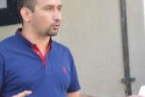NEWS ALERT. Adrian Torma merge până la capăt! Părăseşte Primăria Moldova Nouă în aplauze!