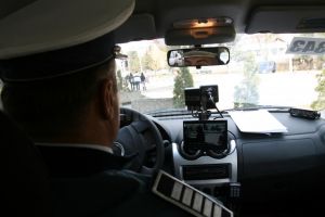 Șofer beat, prins cu 126 de km/h pe o stradă din municipiul Suceava