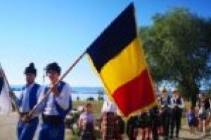 FOTO. Spectacol de poveste al ansamblurilor folclorice, la Moldova Nouă