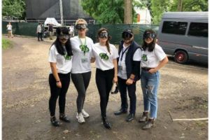 FOTO: „Ochelarii cu droguri” testaţi la Festivalul „Awake”