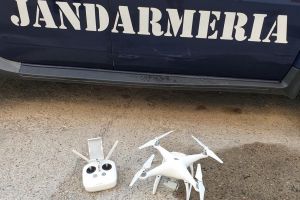 Dosar penal pentru un bărbat care a vrut să filmeze cu drona, la biserica de la Big, nunta Denisei cu Laurenţiu