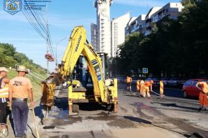 FOTO. Restricţii de circulaţie pe Bulevardul Transilvania! Traficul, îngreunat