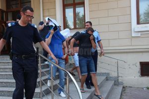 Fraudă informatică de mari dimensiuni care are în prim-plan suceveni: retrăgeau bani din ...