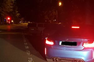 Șofer de BMW din Timişoara, amendat cu 1.000 de euro pentru drifturi şi poluare