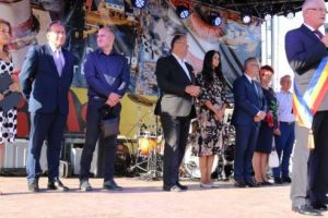 FOTO: Valorile României normale, prezente la Zilele Oraşului Iernut