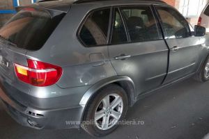 Un BMW X5 furat din Marea Britanie a fost găsit la frontiera Borş