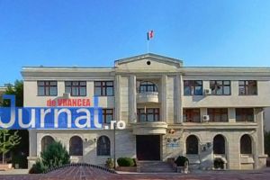 Decizie radicală! Chiriaşii Primăriei Focşani care fac scandal vor rămâne fără locuinţă!