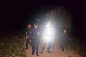 ULTIMĂ ORĂ: Patru turişti din R. Moldova rătăciţi în pădure, la Lepşa