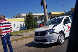 FOTO. Tamponare pe Botizului. Trafic îngreunat