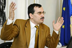 Preşedintele Asociaţiei T.A.T.A, reţinut sub acuzaţia că şi-a violat fiica