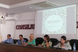 Informare din partea autorităţilor pentru dâmboviţenii care vor să plece în străinătate
