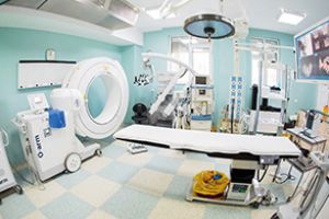 Profesorul doctor Lucian Eva a revoluţionat medicina la Iaşi