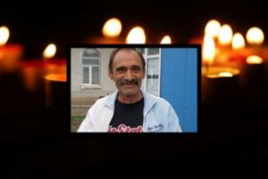 Profesor de liceu din Botoşani, condus pe ultimul drum. Gest emoţionant făcut de un un fost director în memoria sa