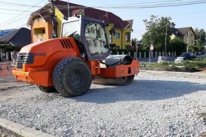 Firma Lucrări Drumuri şi Poduri SA îşi demolează o parte din baza de producţie. Cu ce mai rămâne