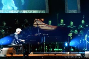 Havasi Symphonic: Pianistul cu alură de rockstar a ţinut un concert de zile mari la Oradea (FOTO / VIDEO)