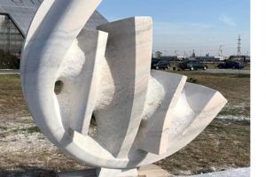 A inceput Tabăra Internaţională de Sculptură Monumentală, la Ploieşti