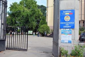 Încă o dată: Ministerul Educaţiei a respins a doua oară Carta Universităţii din Oradea