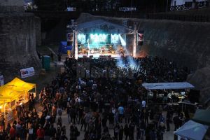 Rockul de calitate revine pentru trei zile în şanţul de apărare al Cetăţii de Scaun a Sucevei