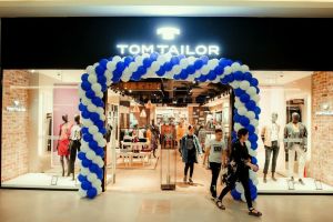 Singurul magazin din nordul ţării al brandului Tom Tailor s-a deschis în Iulius Mall Suceava