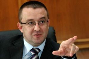 Sorin Blejnar, fostul preşedinte al ANAF, trimis în judecată pentru că ar fi cerut 