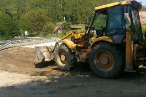 FOTO: Drum pietruit între judeţele Mureş şi Sibiu