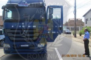 Amenzi USTURĂTOARE pentru doi şoferi şi trei firme arădene. Ce s-a întâmplat