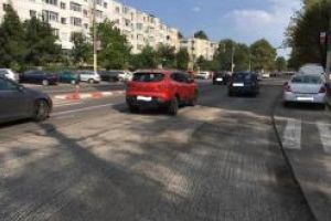 Primaria Municipiului Constanta: Lucrari de frezare a carosabilului pe strada Soveja (galerie foto)
