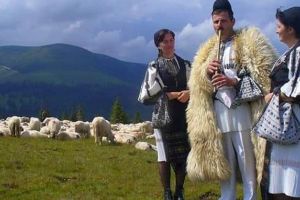 24-25 august 2019: Serbarea păstorească ”Zi-i bade cu fluiera”, a 45-a ediţie, la Șugag. PROGRAMUL manifestărilor