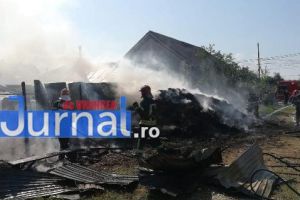 FOTO-ULTIMĂ ORĂ: Incendiu în cartierul Mîndreşti, provocat de soarele arzător