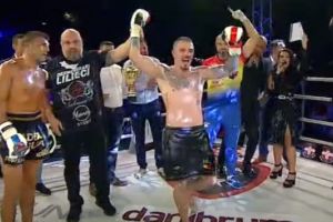 Mamaia: Rezultatele galei OSS Fighters 4. Amansio Paraschiv isi pastreaza centura mondiala (galerie foto)