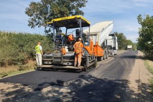 Atenţie, şoferi! Se lucrează pe mai multe tronsoane de drumuri naţionale din Botoşani