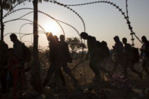Apare un nou gard anti-imigranţi, lung de 40 de kilometri, în Europa