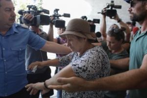 Familia lui Dincă, de peste 7 ore la audieri. Cum au reacţionat fiii bărbatului la DIICOT