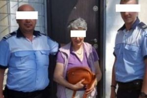 Sărac şi ghinionist! A găsit o geantă plină cu bani, dar o femeie i-a distrus visul de a ieşi din sărăcie