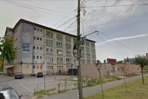 Primăria îşi face „hostel” în căminul Liceului „Henri Coandă”, pentru 2021