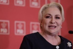 Reacţia lui Dăncilă, întrebată dacă şi-a făcut injecţii cu botox