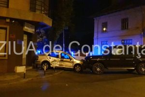 Constanta. Accident cu un Mercedes de o suta de mii de euro. Doua victime