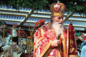 ÎPS Pimen, Arhiepiscopul Sucevei şi Rădăuţilor, împlineşte duminică, 25 august, 90 de ani